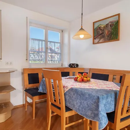 Haus Hilebrand Apartment